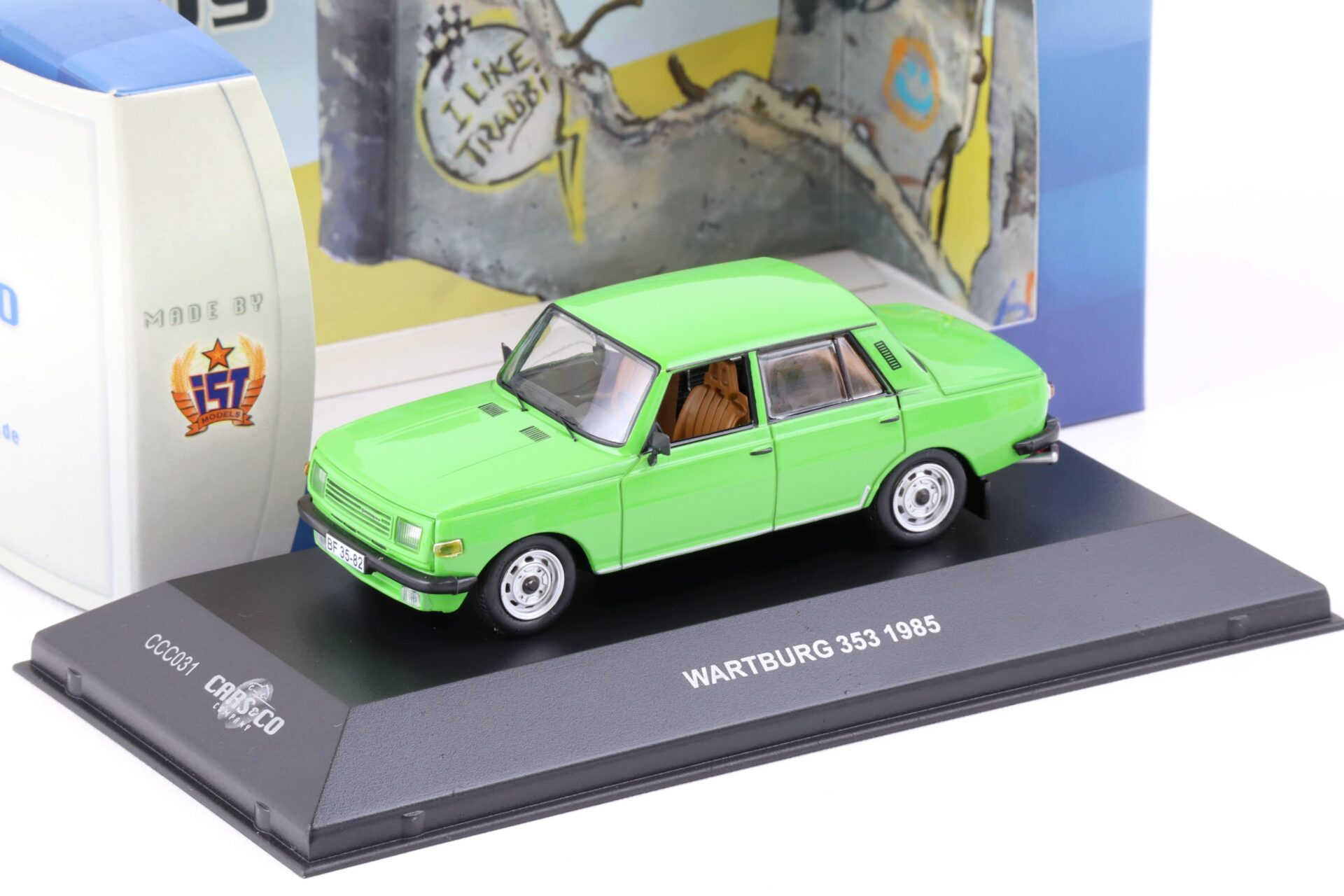 ID 73223 orig.jpg 1:43 Cars&Co IST 1985 Wartburg 353 Sedan green