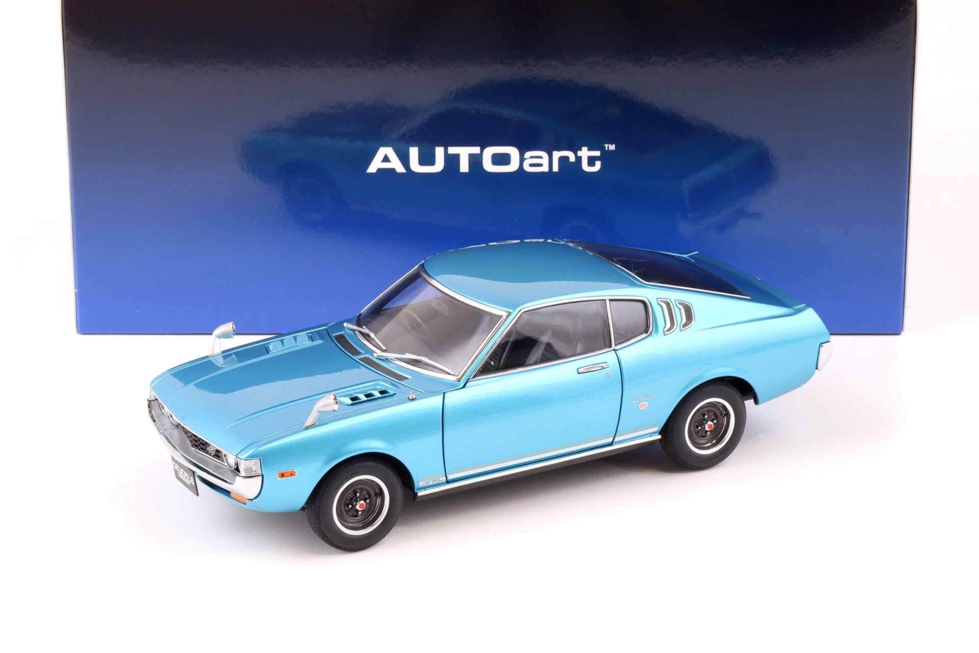 1:18 AUTOart Toyota Celica Liftback 2000 GT (RA25) 1973 turquoise blue metallic 78767