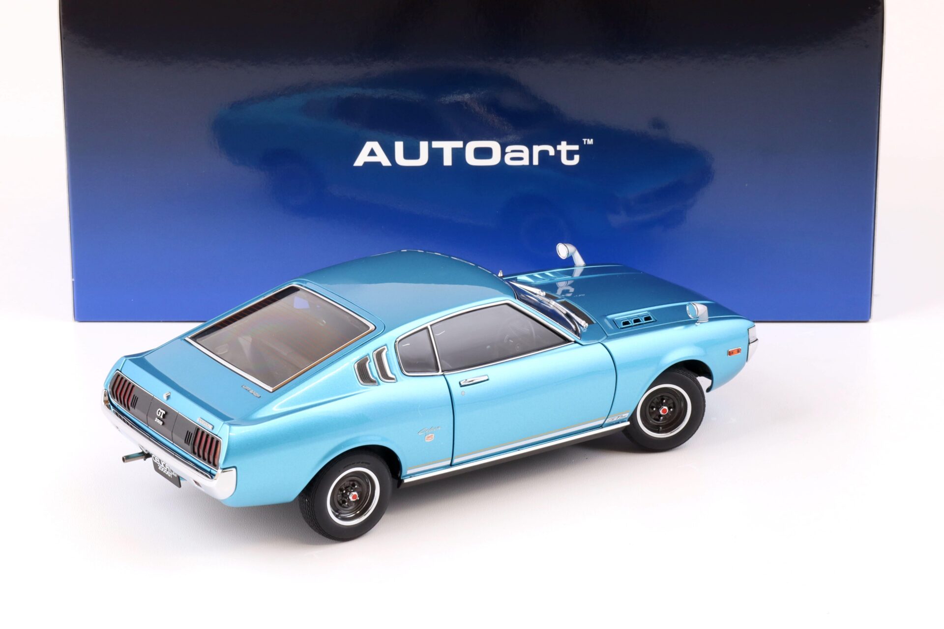 1:18 AUTOart Toyota Celica Liftback 2000 GT (RA25) 1973 turquoise blue metallic 78767