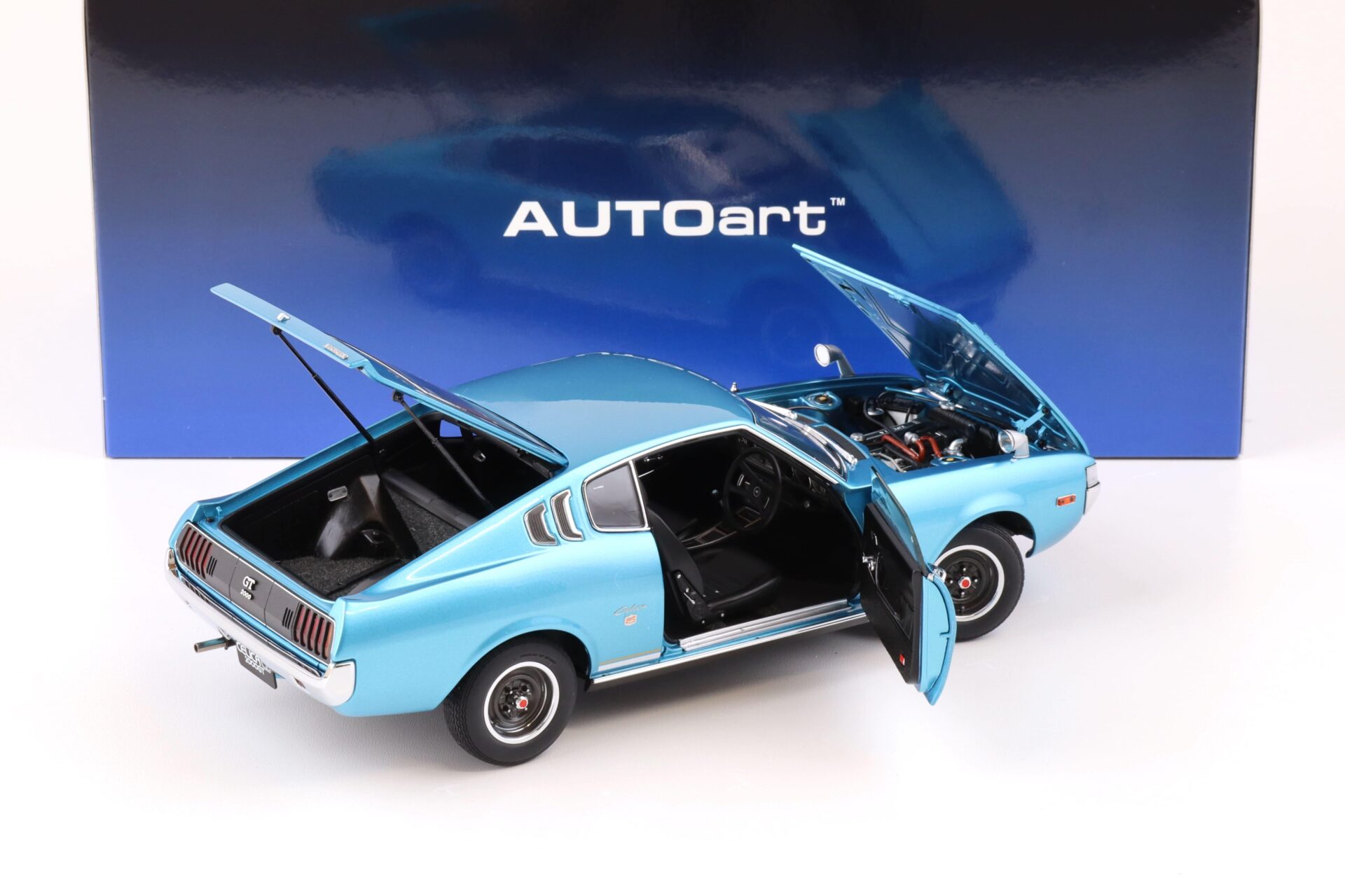 1:18 AUTOart Toyota Celica Liftback 2000 GT (RA25) 1973 turquoise blue metallic 78767