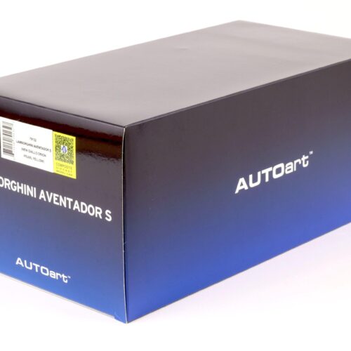 1:18 AUTOart Lamborghini Aventador S Coupe 2017 New Giallo Orion/ yellow 79132