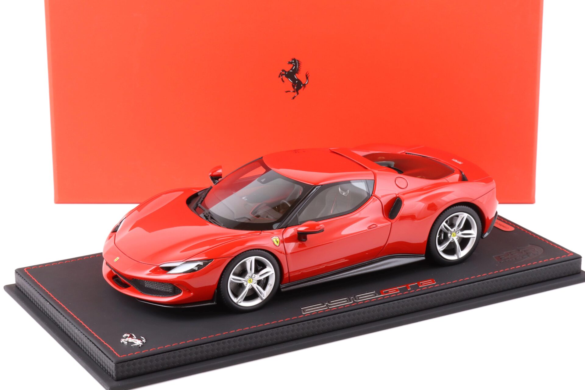 1:18 BBR Ferrari 296 GTB Rossa Corsa 322 red - Limited 596 pcs.