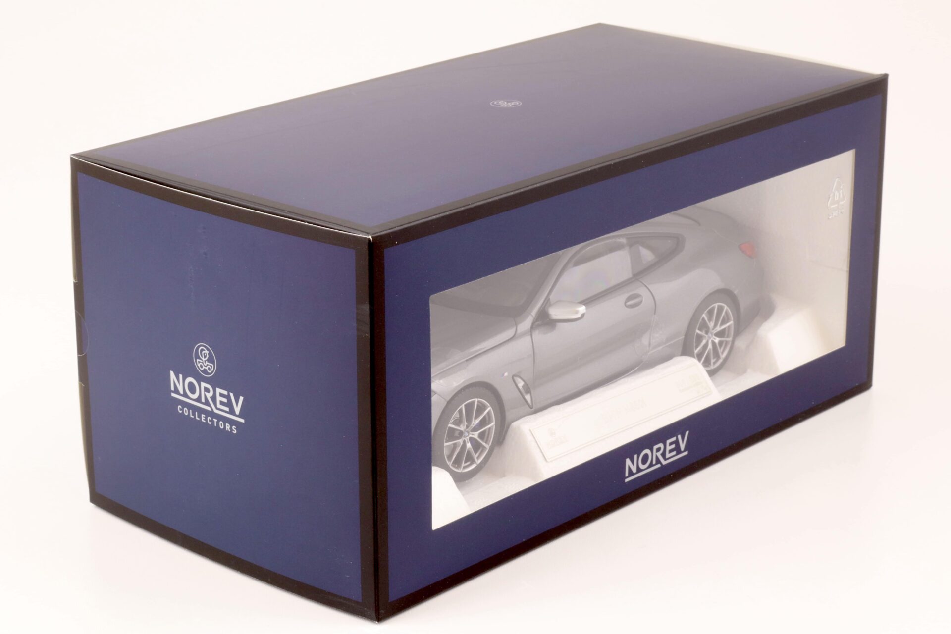 1:18 Norev BMW M850i Coupe (G15) grey metallic 2018 - Limited 200 pcs