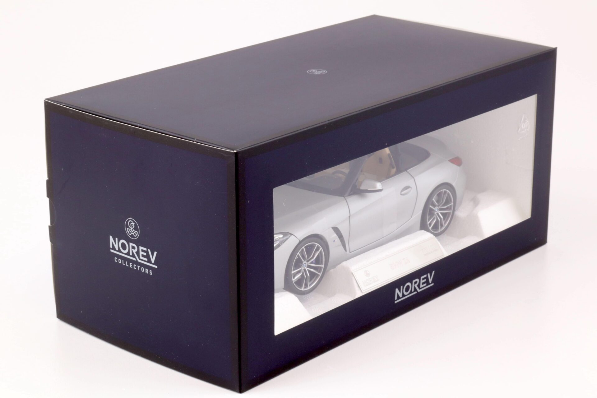 1:18 Norev BMW Z4 M40i Roadster (G29) matt silver 2019 – Limited