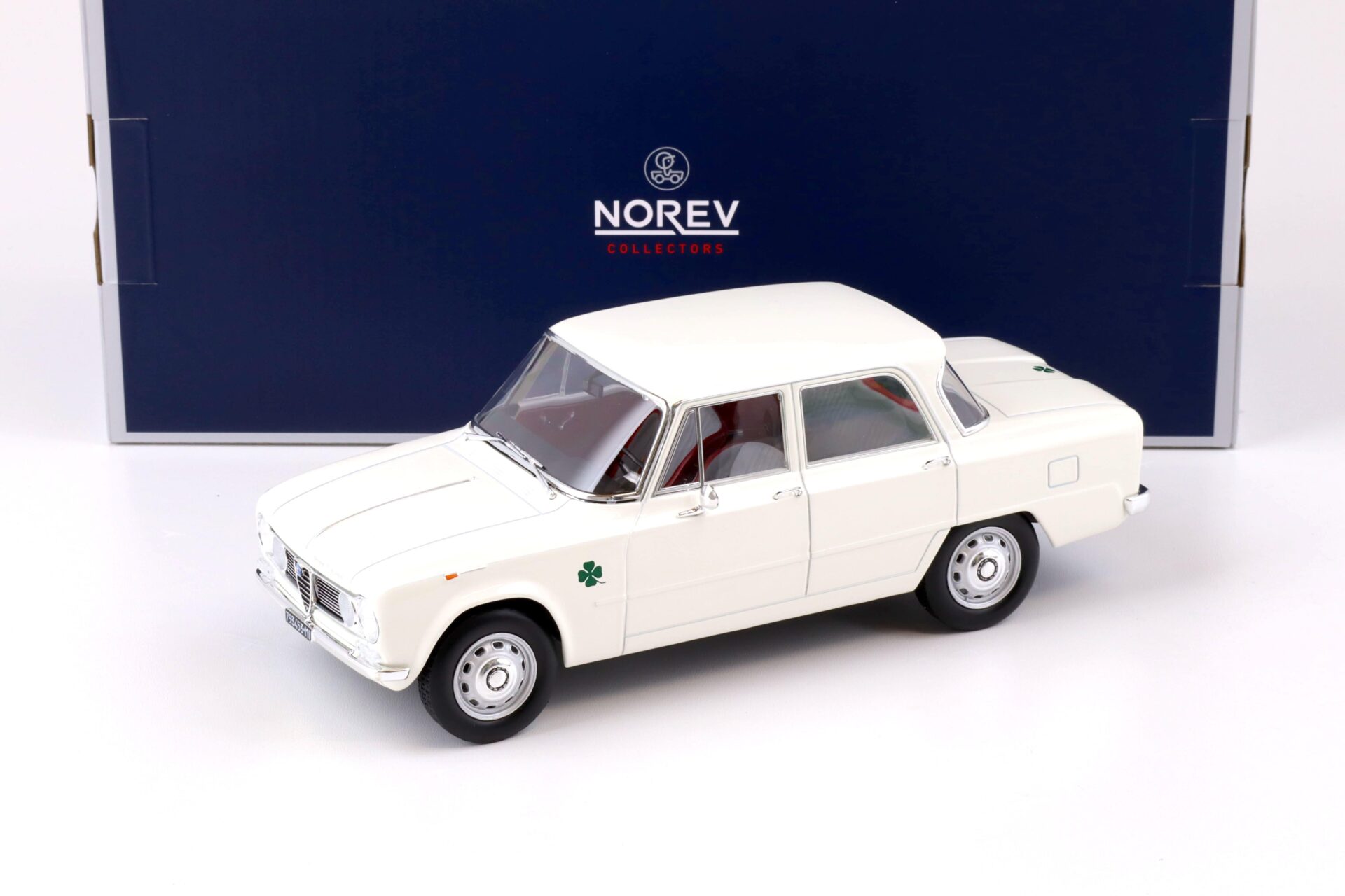1:18 Norev Alfa Romeo Giulia TI Super 1963 white