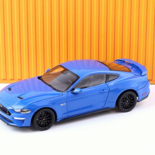 1:18 Diecast Masters 2019 Ford Mustang GT 5.0 Coupe LHD Kona blue metallic