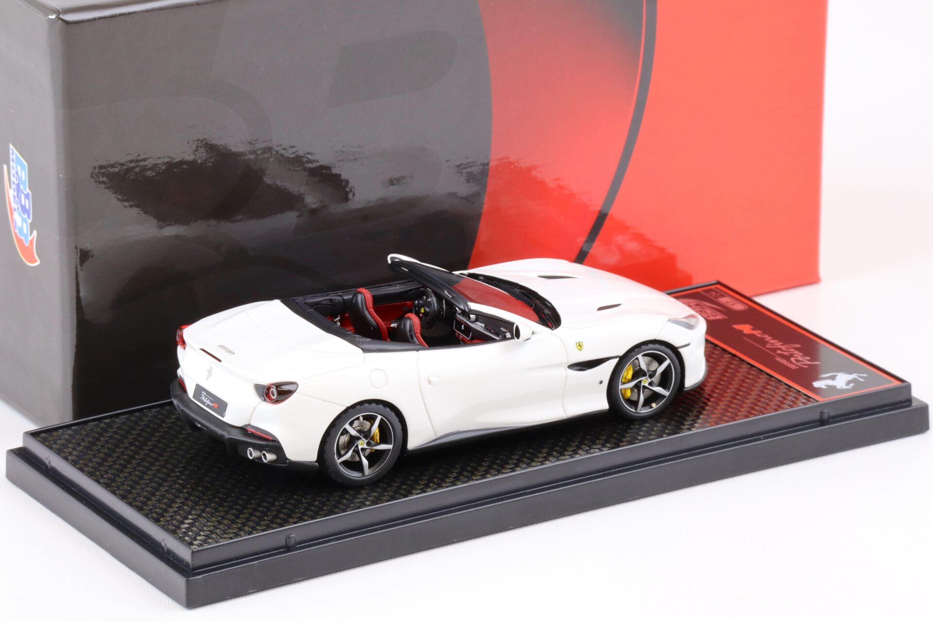 1:43 BBR Ferrari Portofino M Spider Bianco Cervino/ red interior - Limited 24 pcs.
