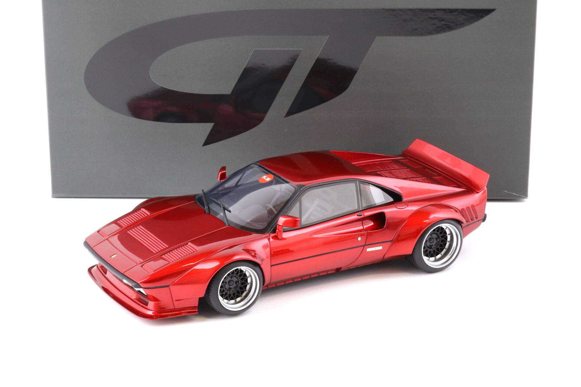 1:18 GT Spirit GT337 Ferrari 288 GTO KHYZYL SALEEM red metallic