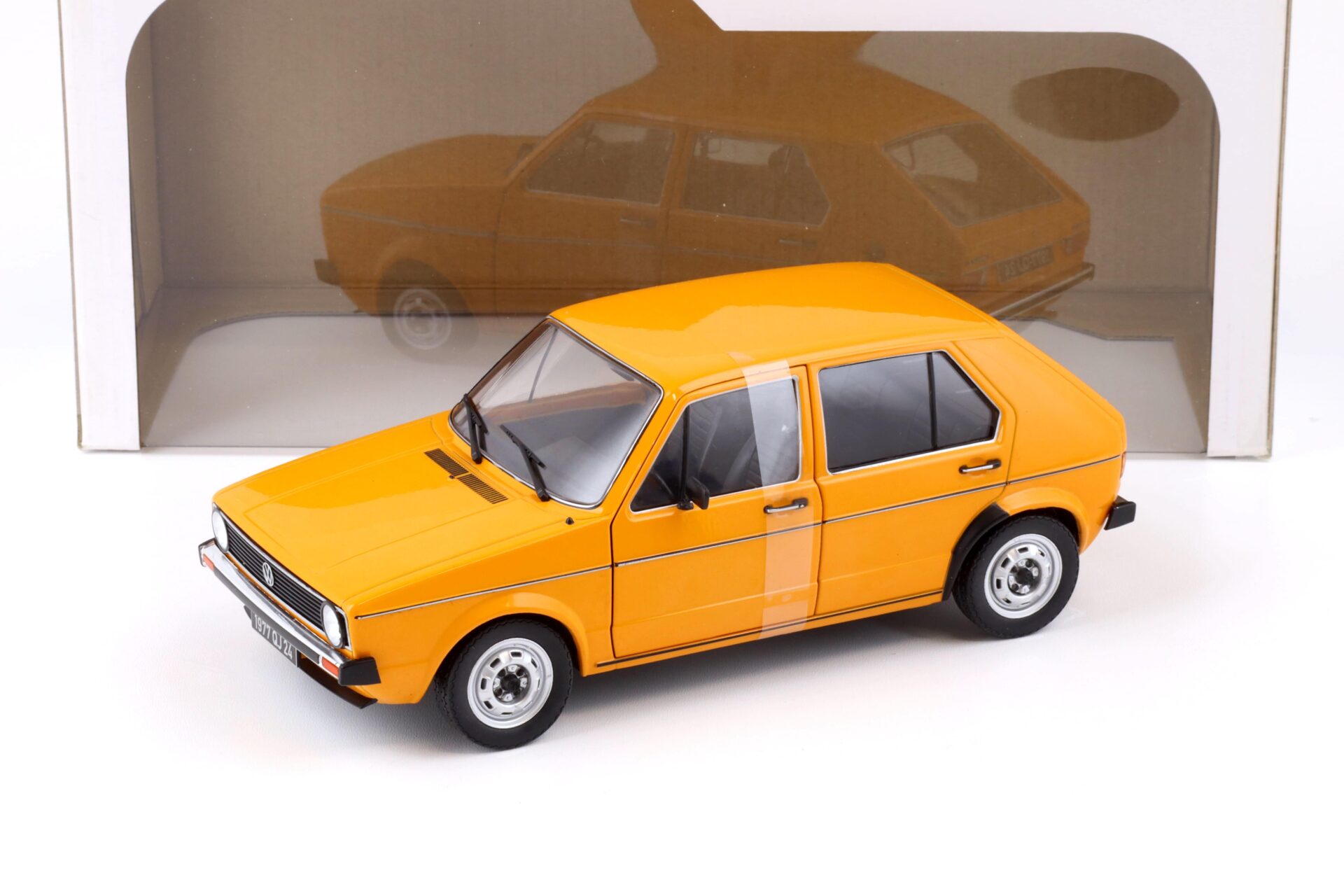 1:18 Solido VW Golf 1 L mandarin orange 1983