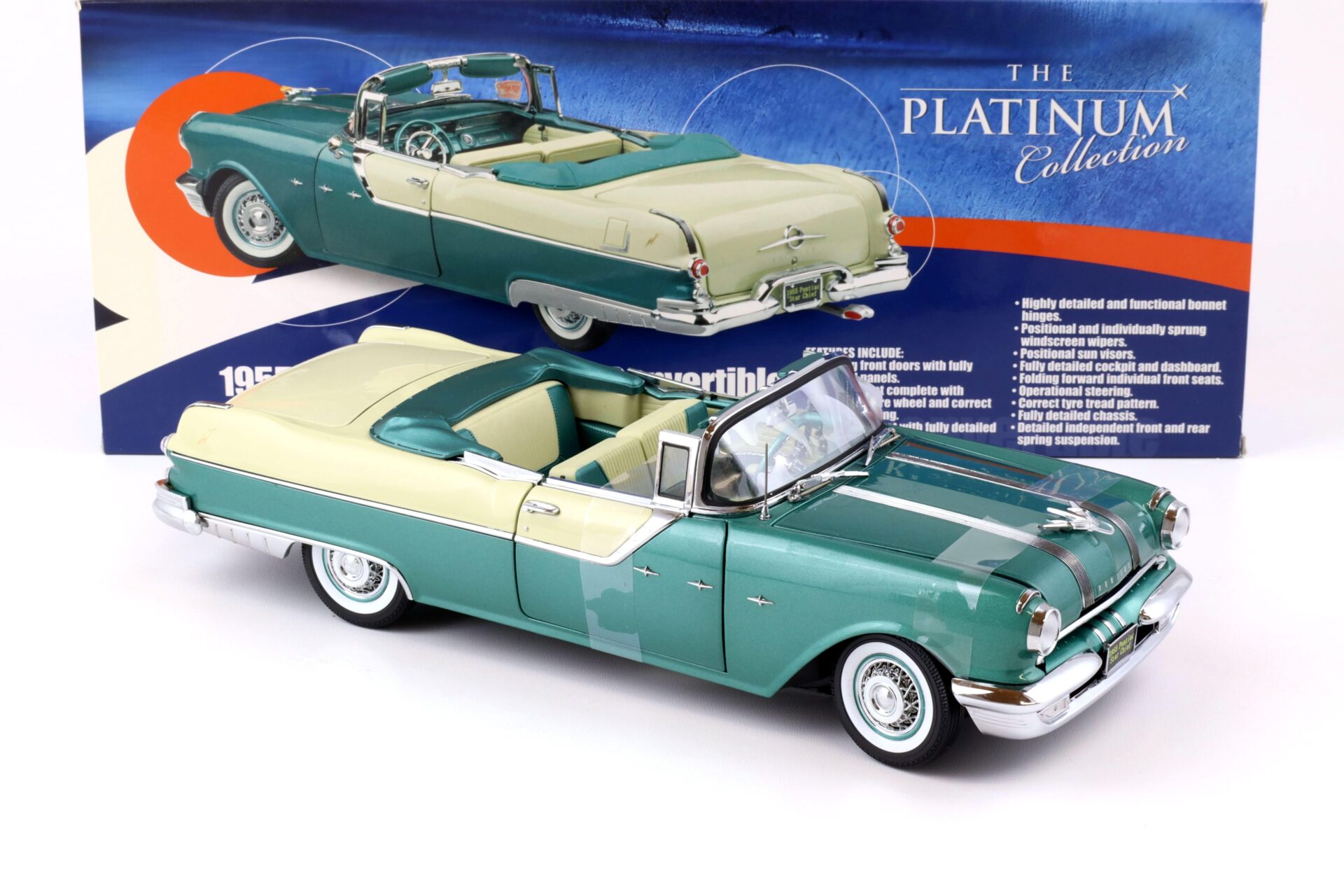1:18 Sun Star 1955 Pontiac StarChief Convertible white mist / turquoise blue poly