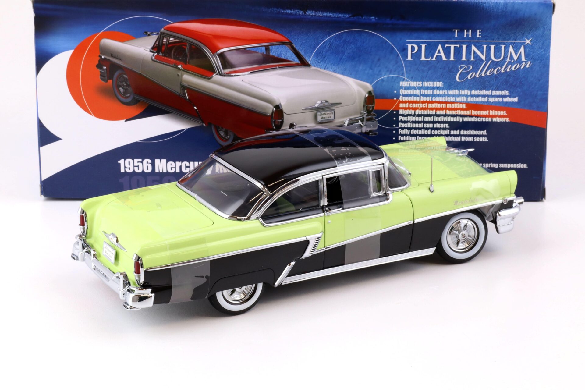 1:18 Sun Star 1956 Mercury MontClair tuxedo black / grove green