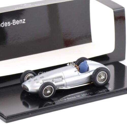 1:43 Spark Mercedes W154 / W163 Silberpfeil silver 1939 DEALER VERSION