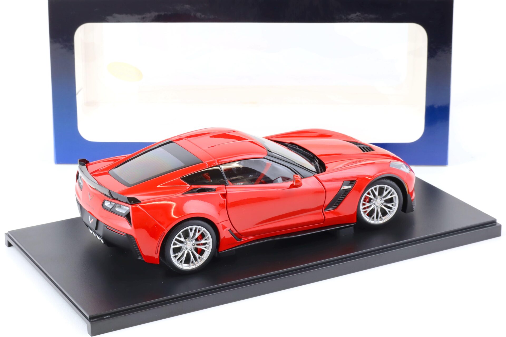 1:18 AUTOart Chevrolet Corvette C7 Z06 Coupe torch red 71262