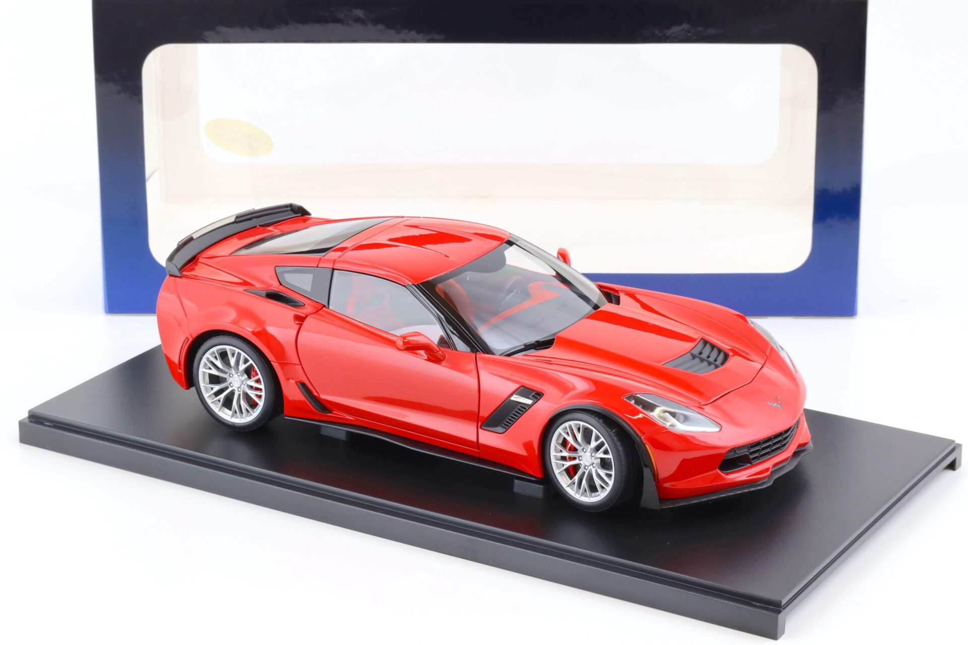 1:18 AUTOart Chevrolet Corvette C7 Z06 Coupe torch red 71262