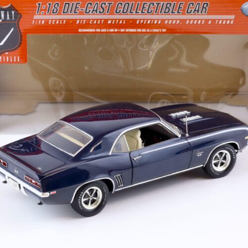 1:18 Highway61 Chevrolet Camaro Coupe 1969 dark blue/ white 50636