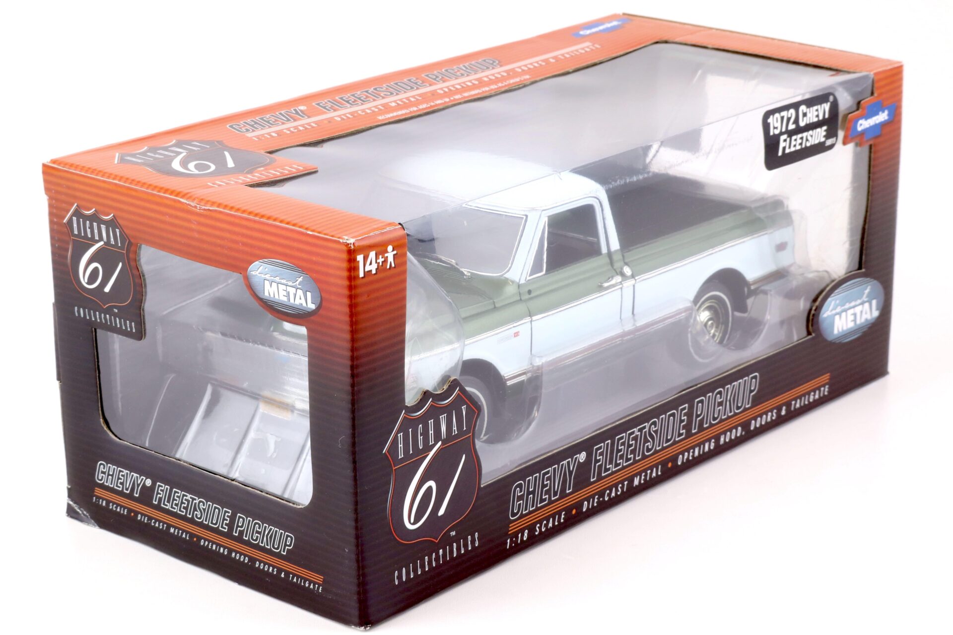 1:18 Highway61 Chevrolet Fleetside Pickup 1972 green metallic/ white 50815