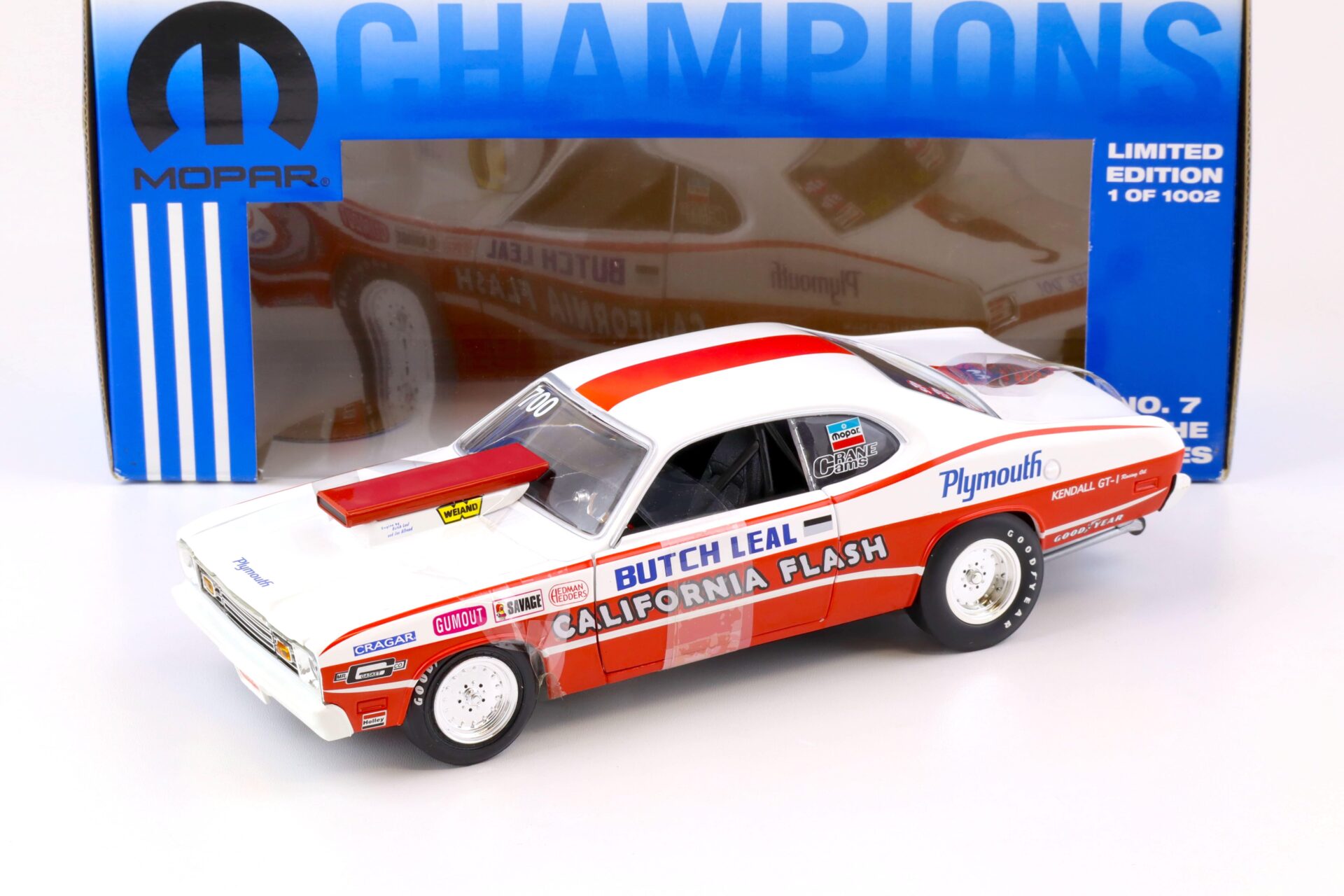 1:18 ERL 1973 Plymouth Duster BUTCH LEAL MOPAR California Flash red/ white