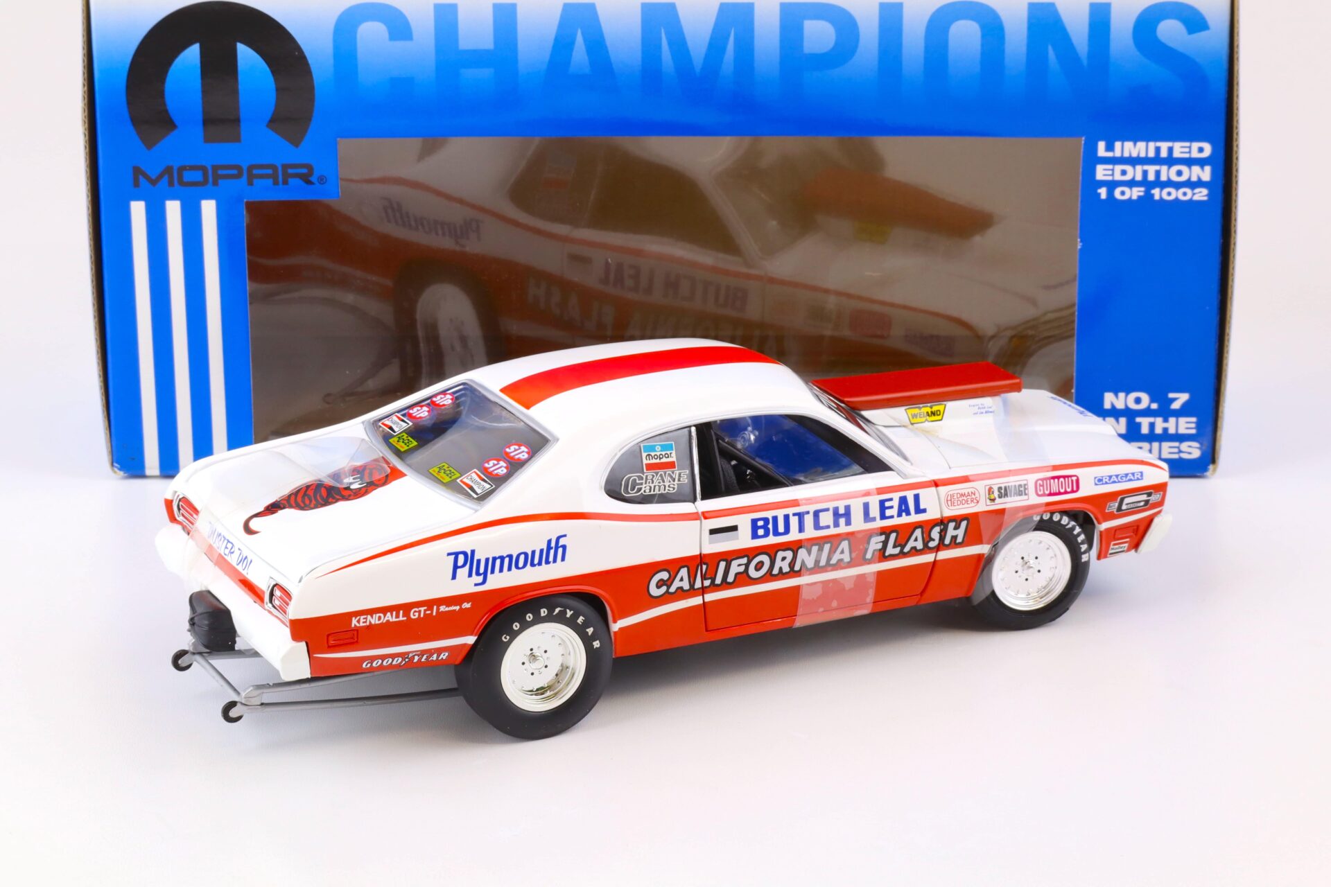 1:18 ERL 1973 Plymouth Duster BUTCH LEAL MOPAR California Flash red/ white