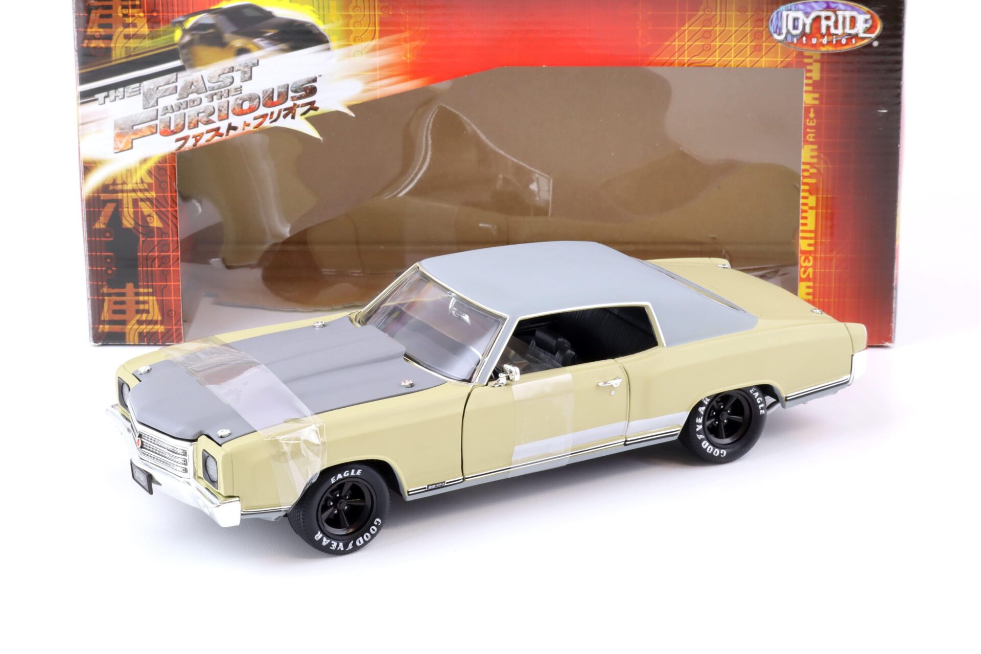ID 74712 orig.jpg 1:18 ERTL Joyride 1970 Chevrolet Monte Carlo Fast & Furious beige / grey
