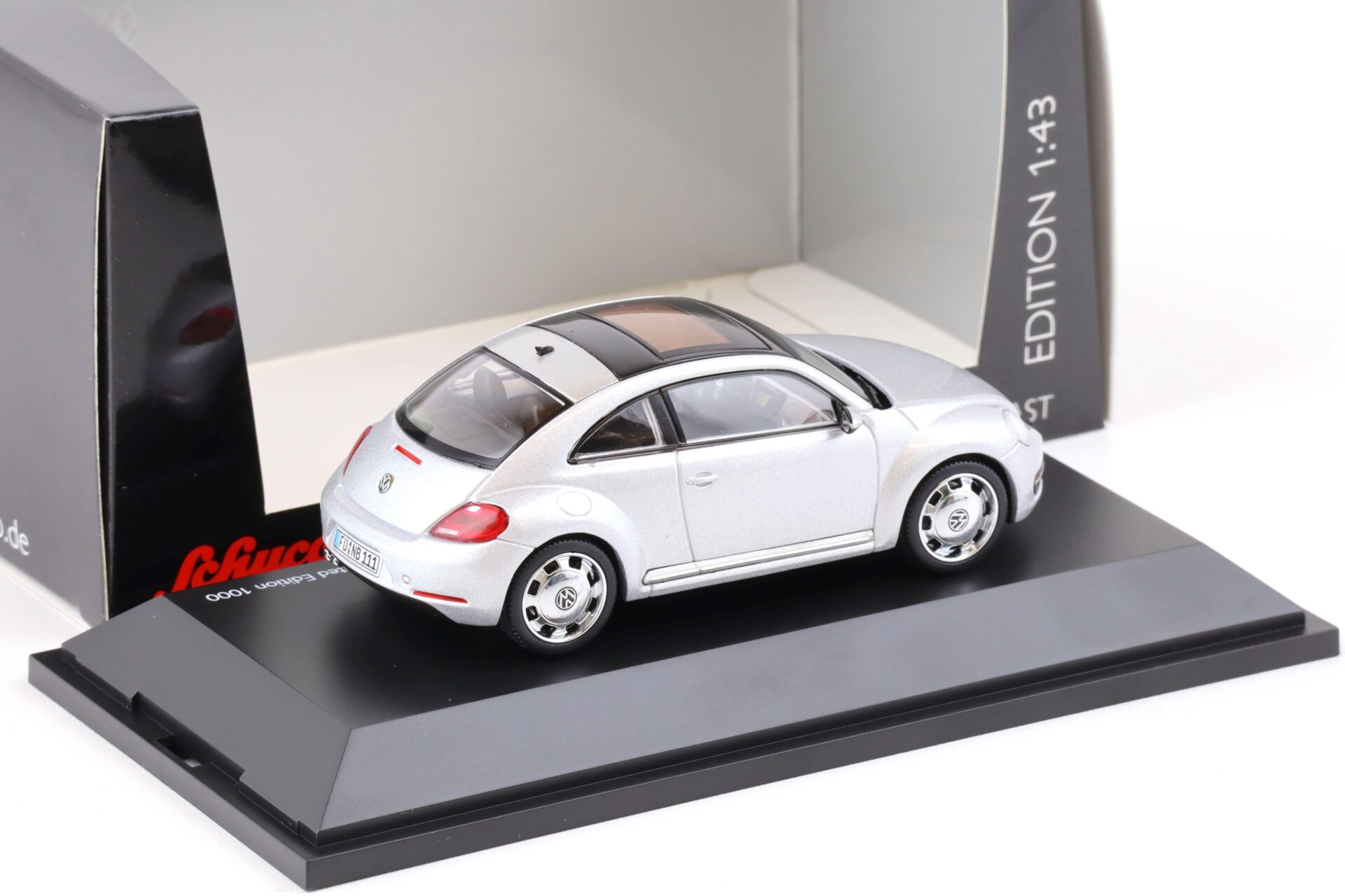 1:43 Schuco VW Beetle Coupe 2012 Reflex silver
