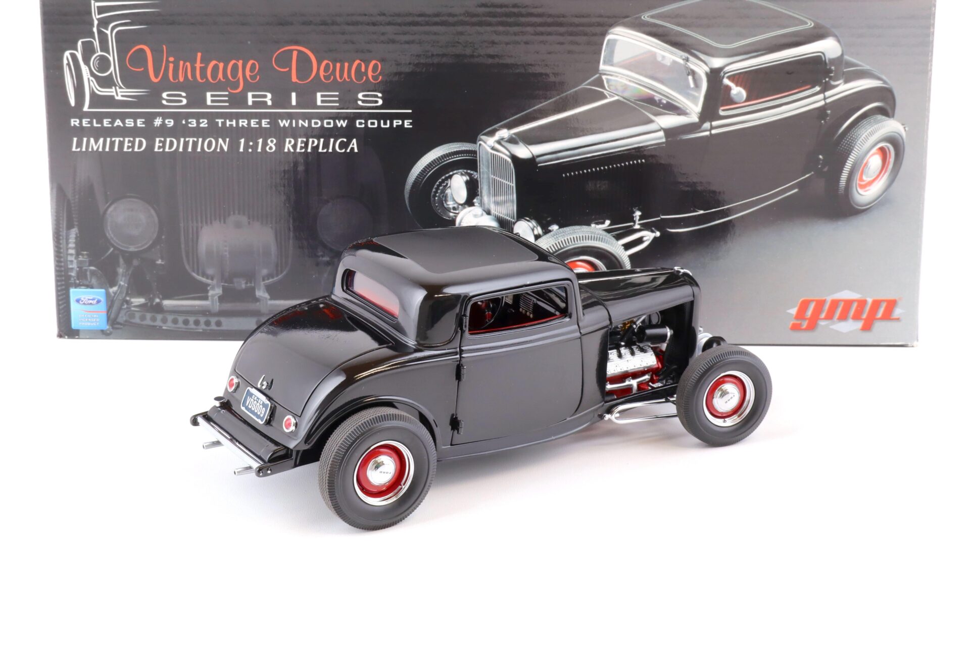 1:18 GMP 1932 Ford Three Window Coupe Vintage Deuce Series Hot Rod black