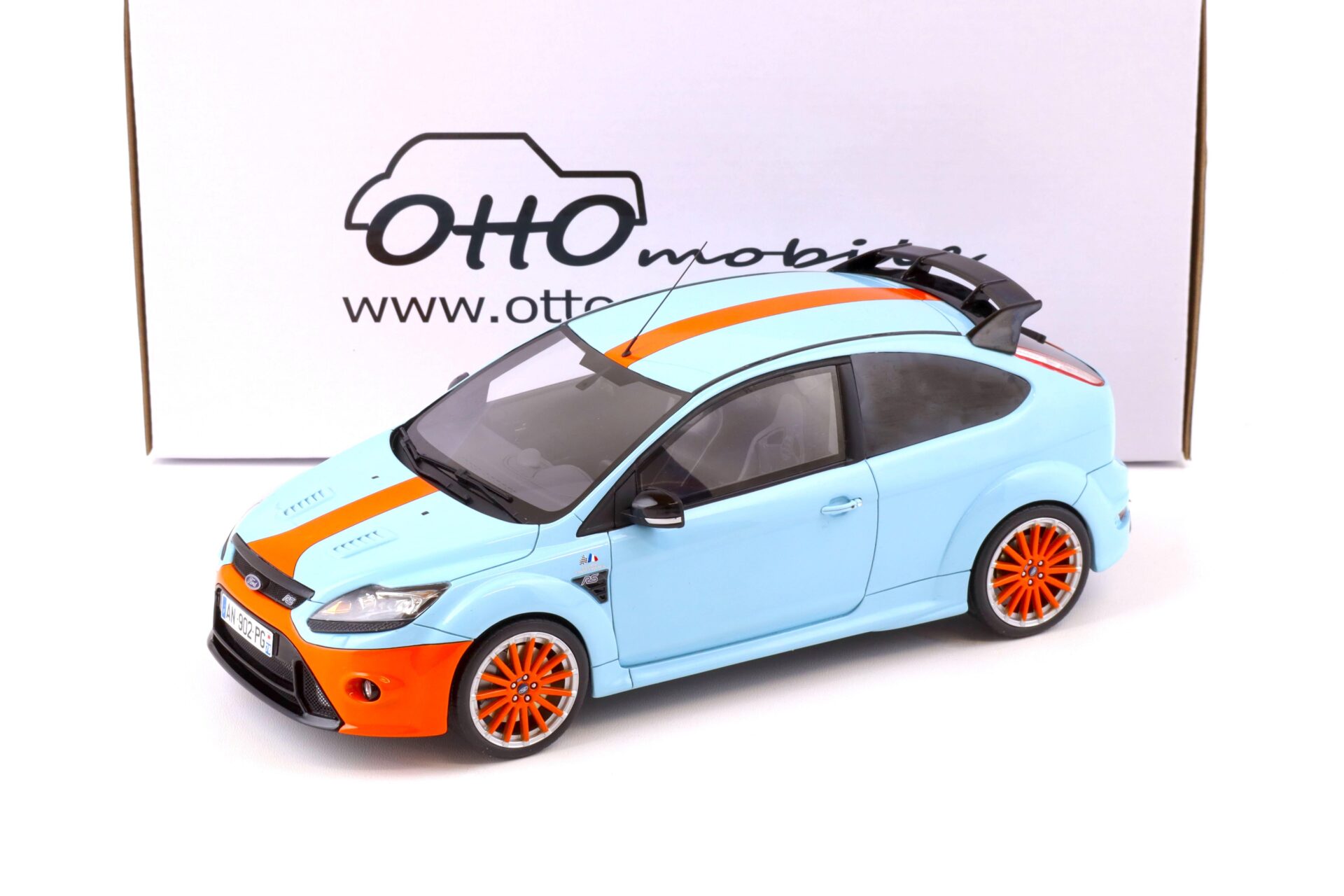 1:18 OTTO mobile OT1011 Ford Focus RS MK2 Le Mans blue/ orange 2010