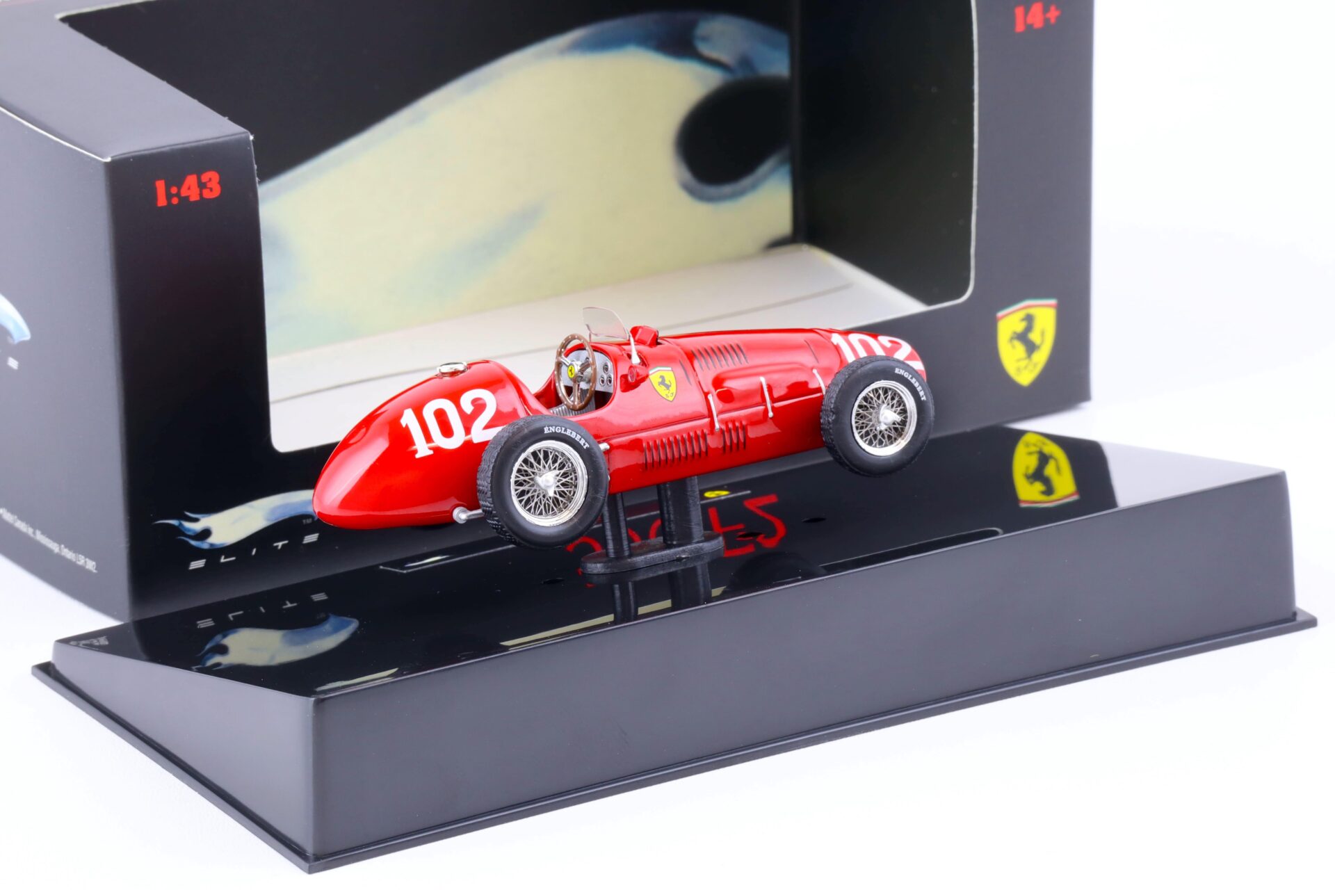 1:43 Hot Wheels Elite Ferrari 500 F2 Ascari #102 Winner GP Nürburgring red