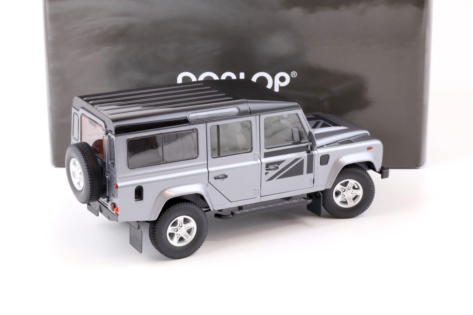 1:18 Dorlop Century Land Rover Defender 110 LHD grey