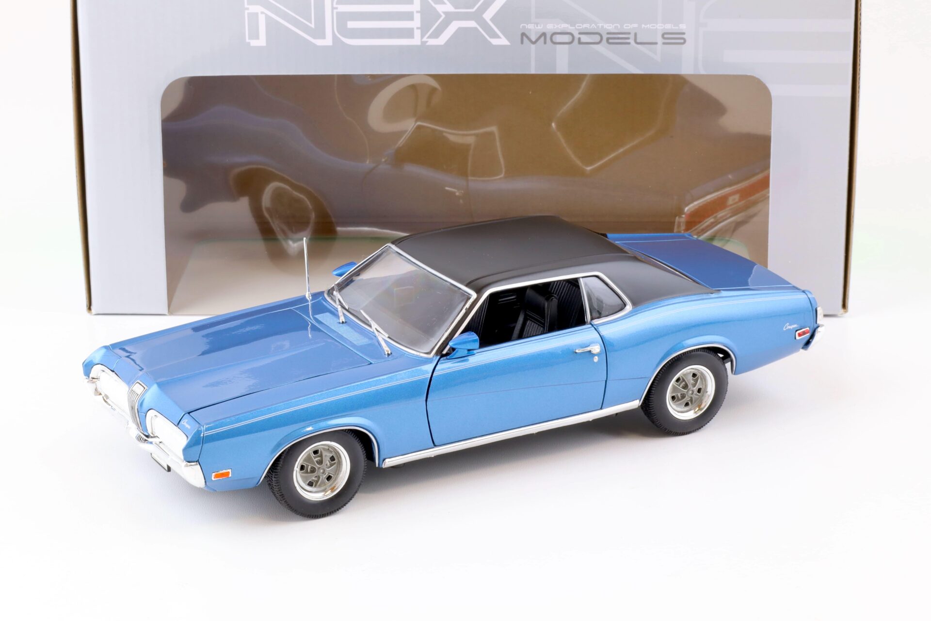 1:18 Welly NEX 1970 Mercury Cougar XR7 Coupe blue metallic/ black