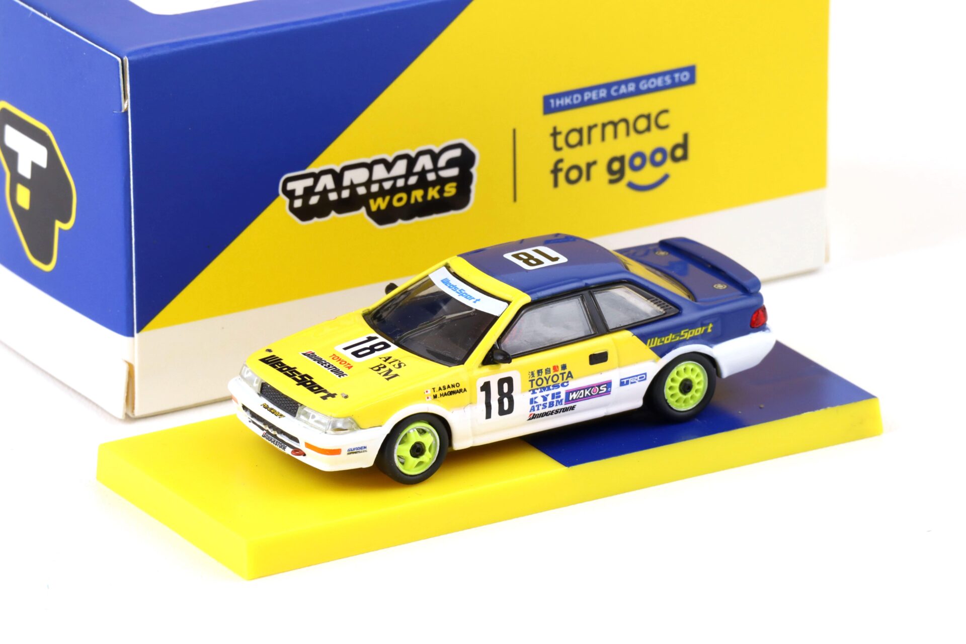 1:64 Tarmac Works Toyota Corolla Levin AE92 JTC 1993 #18 yellow / blue