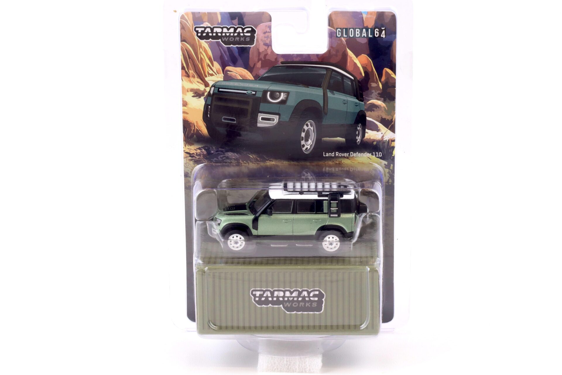 1:64 Tarmac Works Land Rover Defender 110 green metallic / white