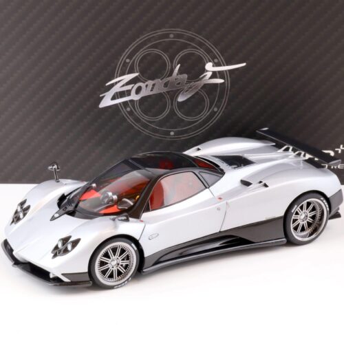 1:18 Almost Real Pagani Zonda F 2005 Grigio Mercurio silver