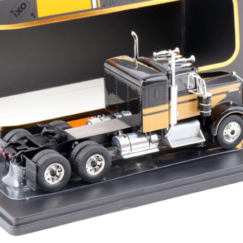 1:43 IXO Kenworth W900 black 1976 Truck Smokey and Bandit