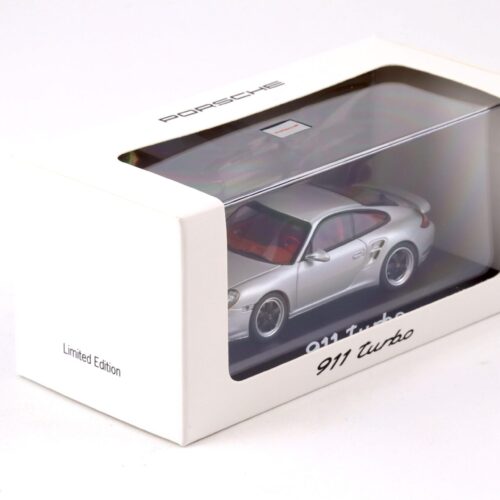 1:43 Minichamps Porsche 911 (997 II) Turbo Coupe GT silver History Collection