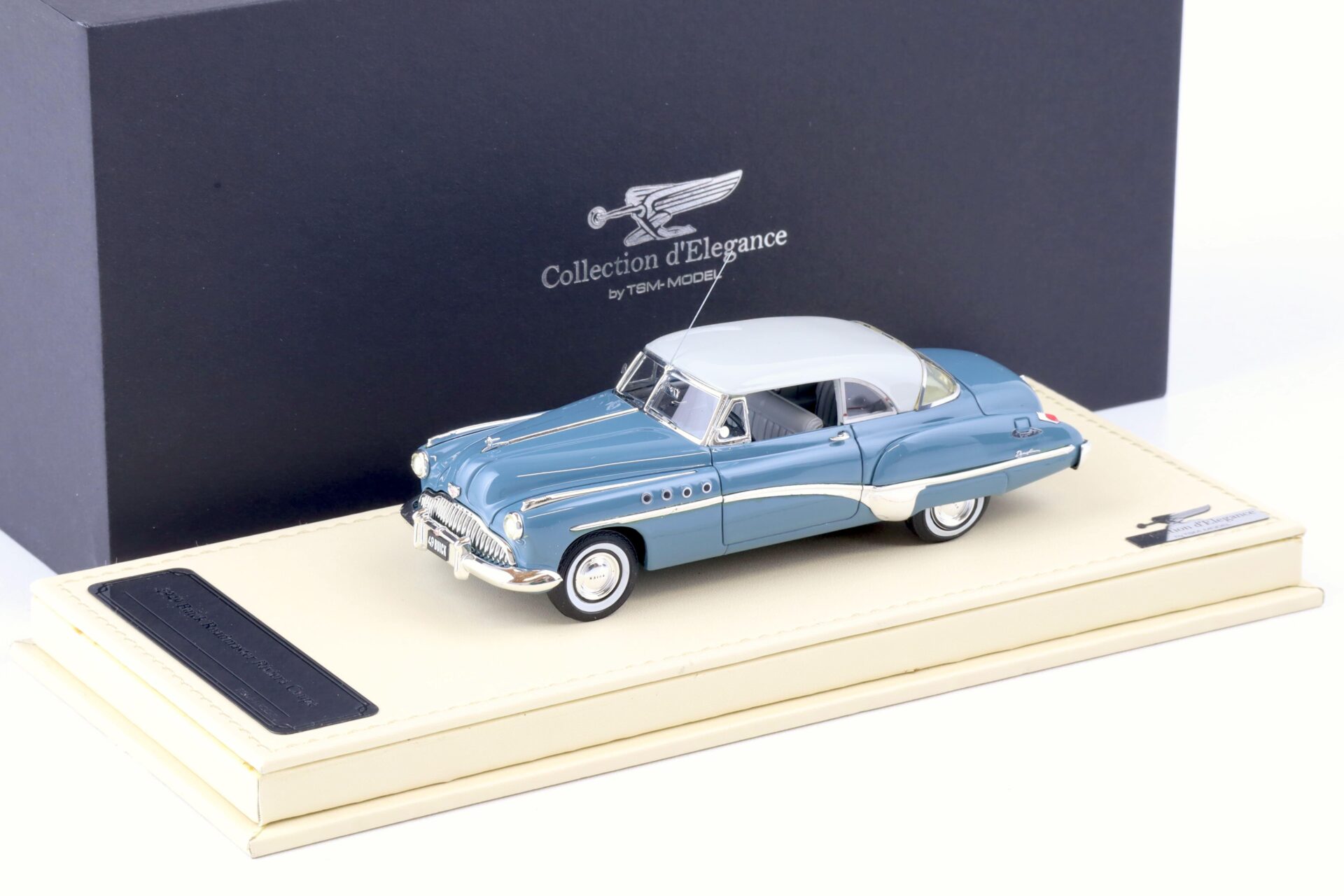 1:43 TSM 1949 Buick Roadmaster Riviera Coupe Calvert blue TSMCE154307