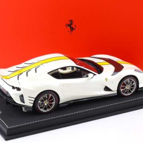 1:18 BBR Ferrari 812 Competizione 2021 Gloss Italian white/ yellow stripe - Limited 48 pcs.