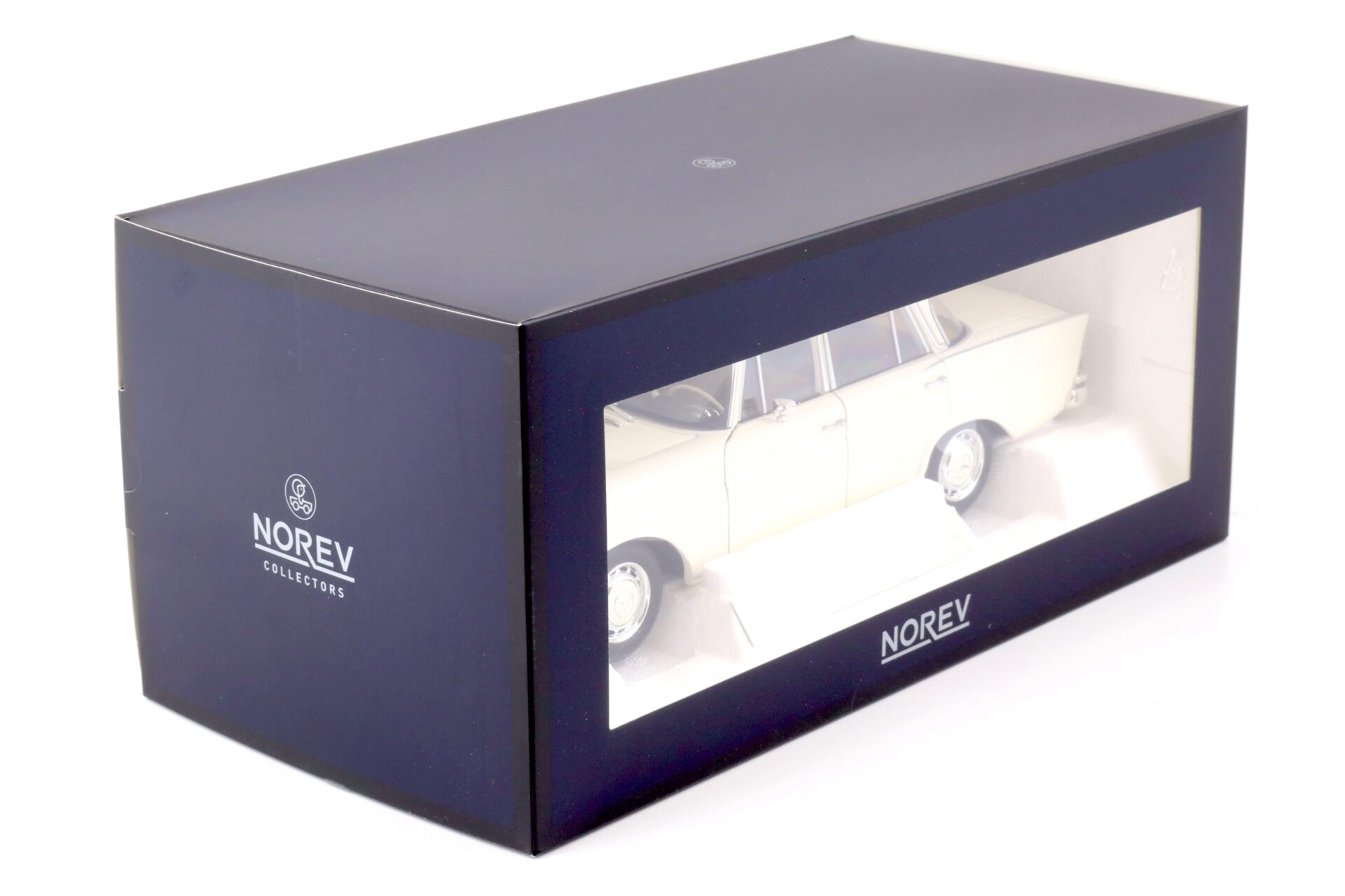 1:18 Norev Mercedes-Benz 220S Heckflosse W111 beige 1965 - Limited 200 pcs.