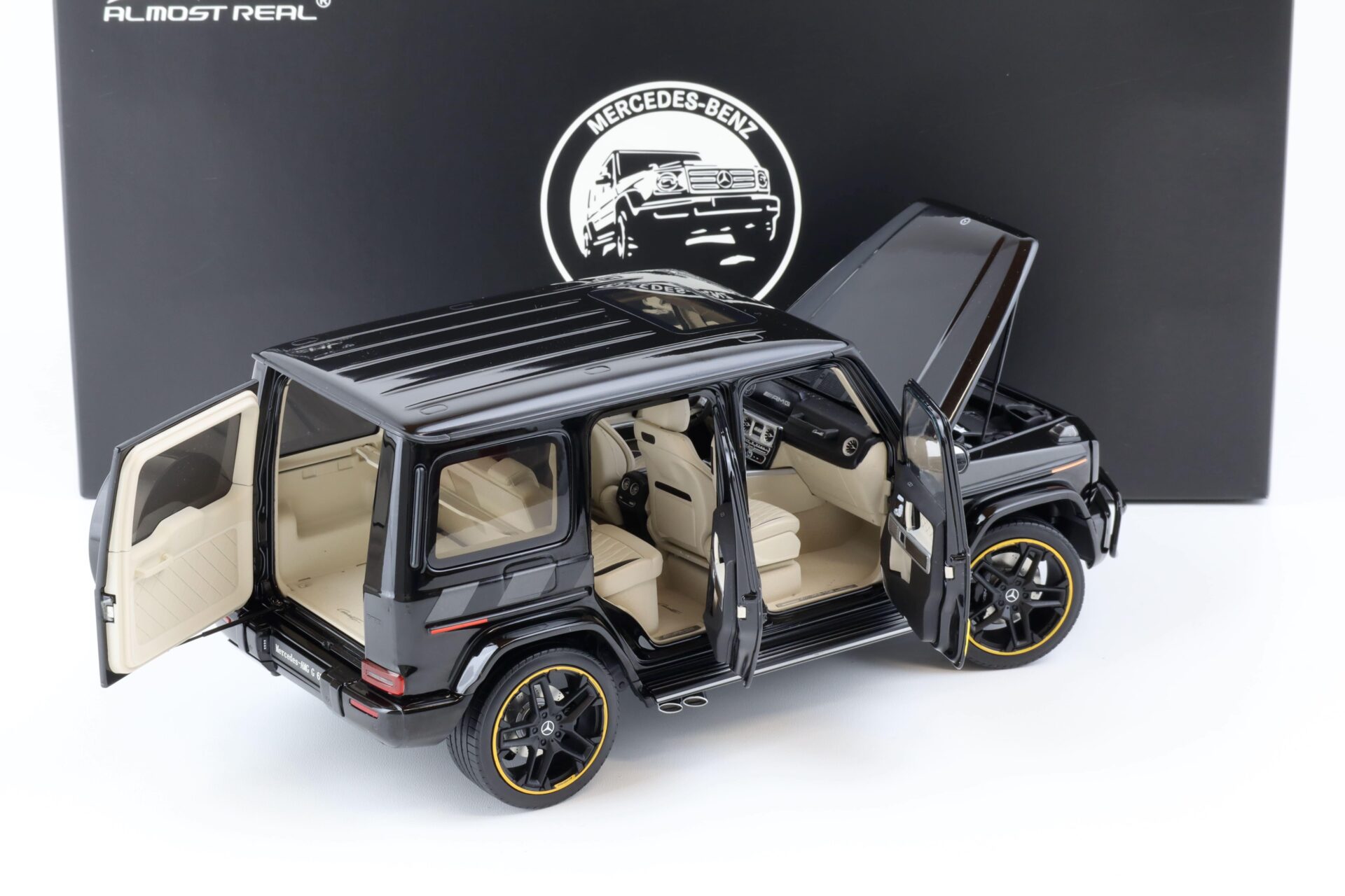 1:18 Almost Real Mercedes G63 AMG (W463) 2020 Cigarette Edition black