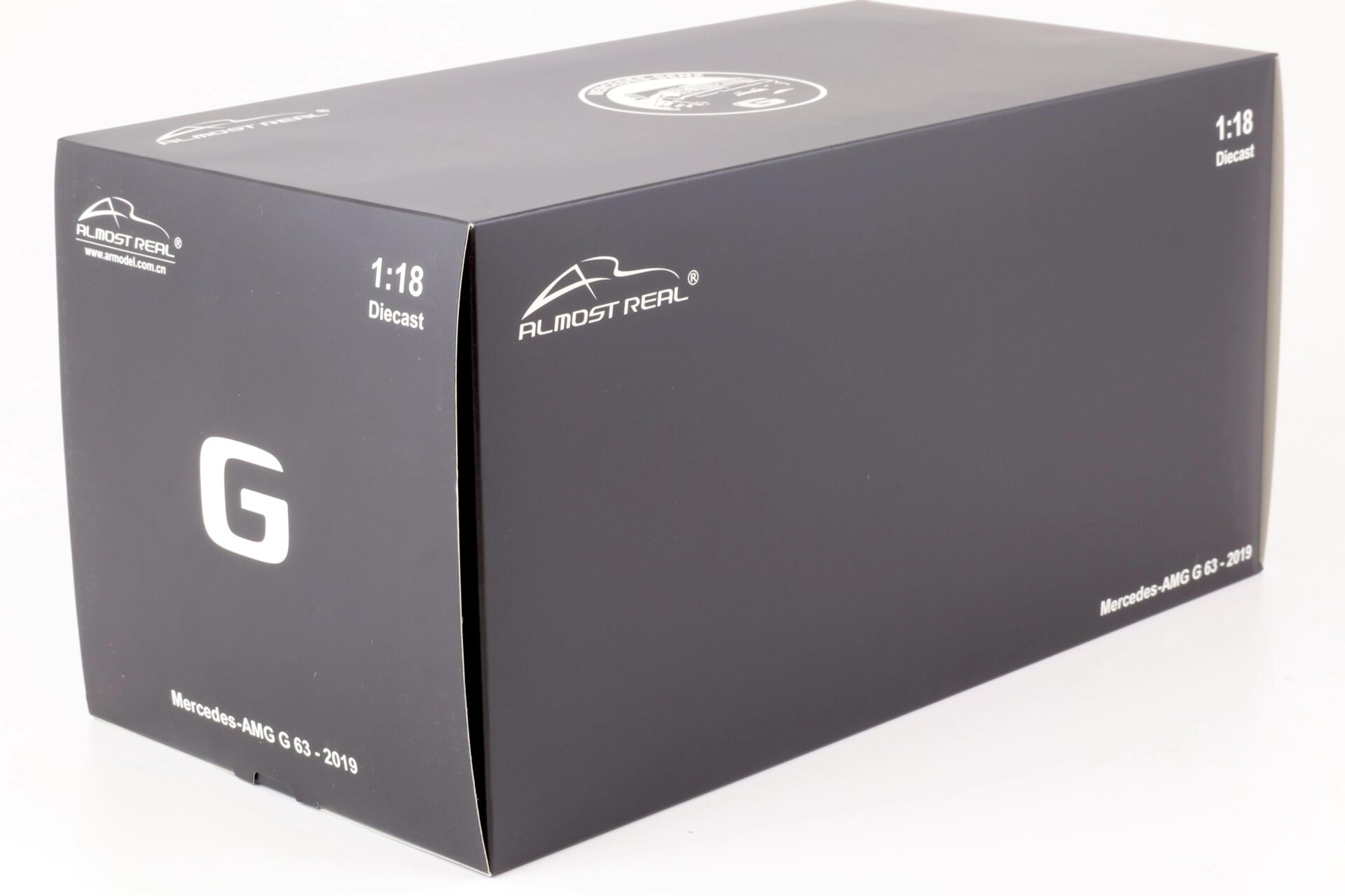 1:18 Almost Real Mercedes G63 AMG (W463) 2020 Cigarette Edition black