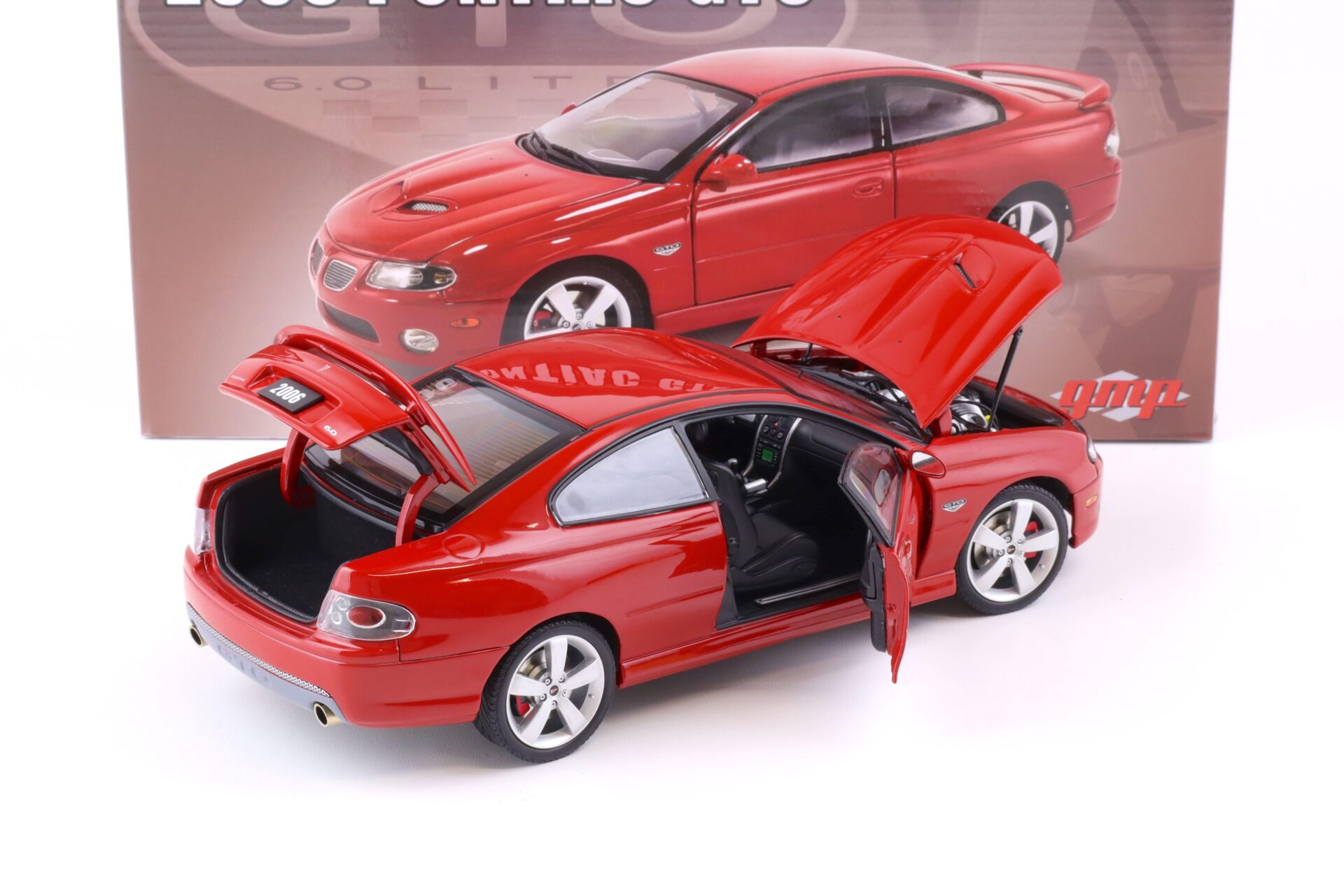1:18 GMP 2006 Pontiac GTO Coupe spice red with black interior 18980
