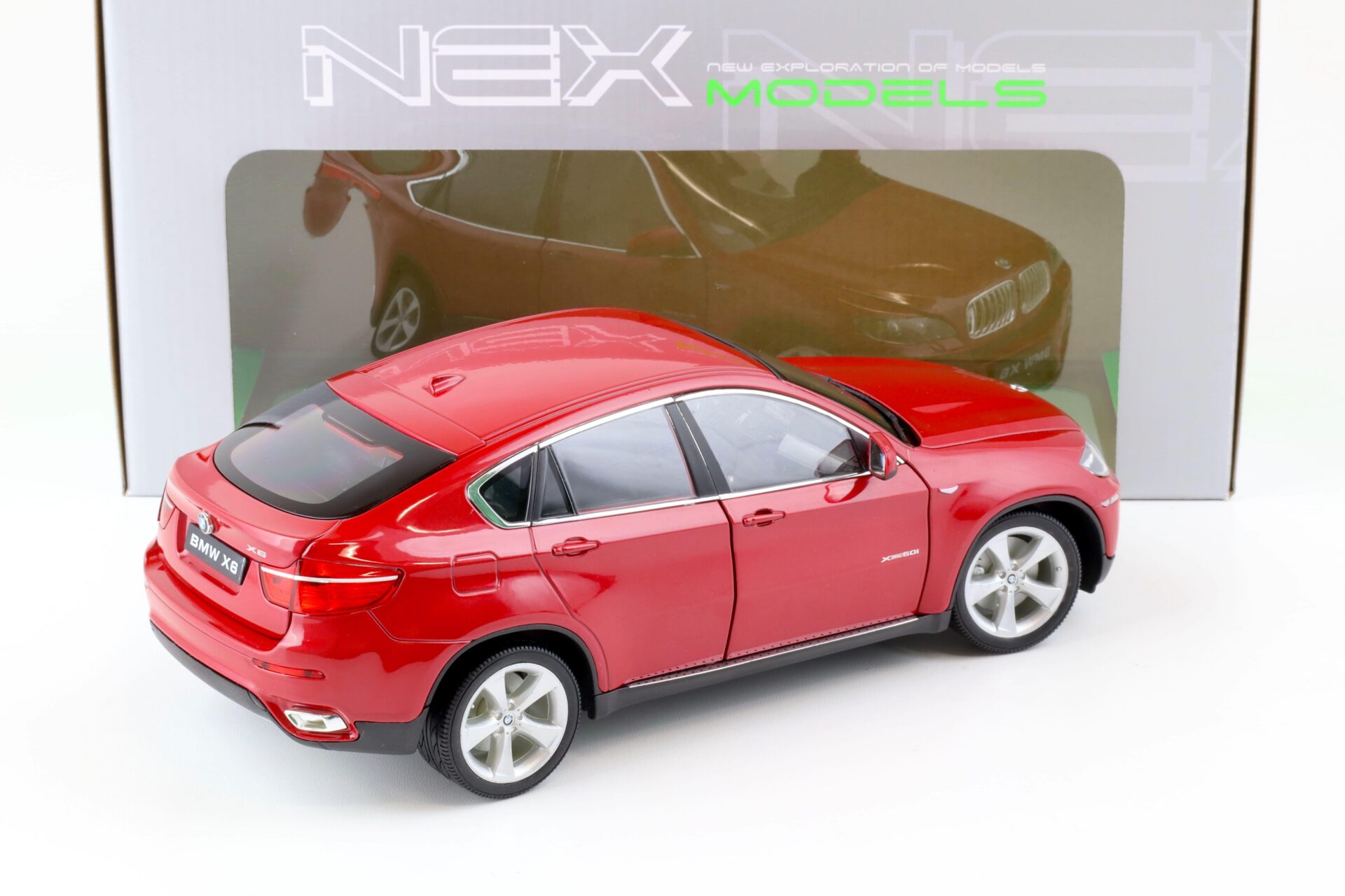 1:18 Welly NEX BMW X6 (E70) XDrive50i SUV 2009 red