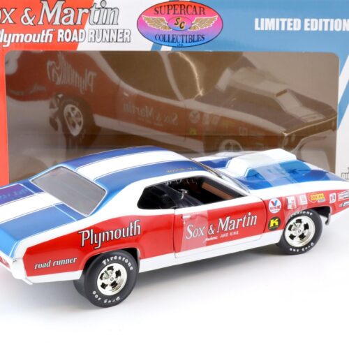 1:18 ERTL 1971 Plymouth Road Runner Sox & Martin white/ blue/ red