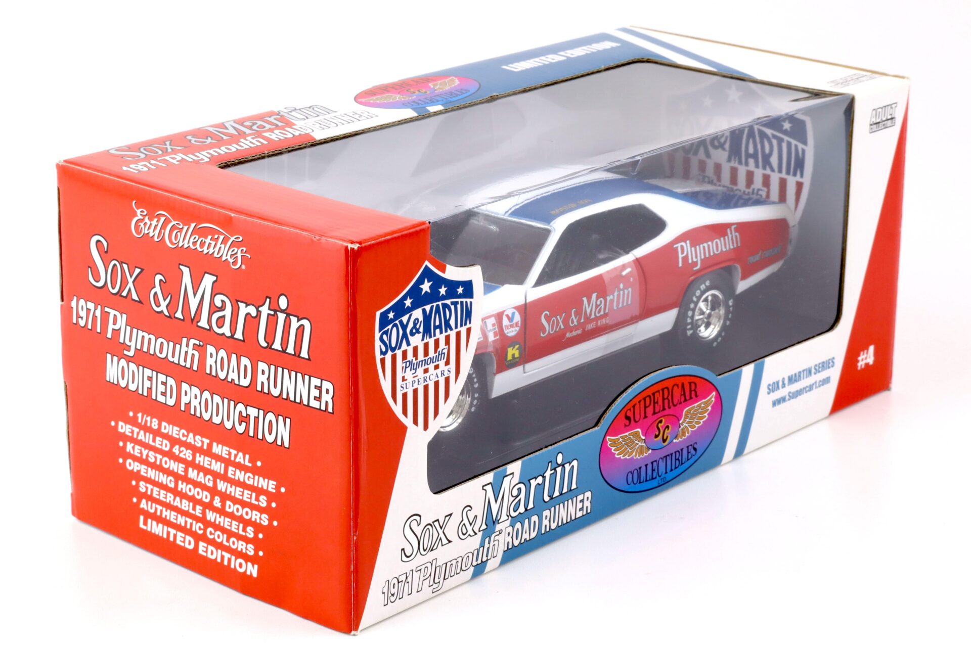 1:18 ERTL 1971 Plymouth Road Runner Sox & Martin white/ blue/ red