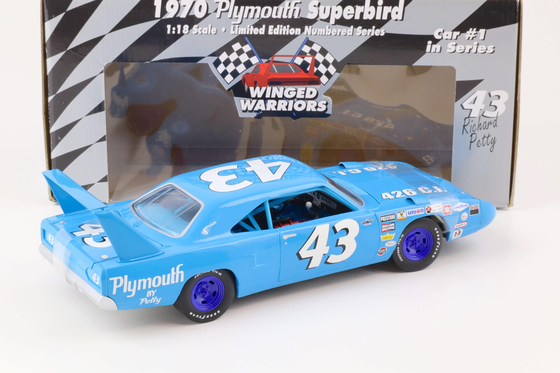 1:18 ERTL 1970 Plymouth Superbird #43 Winged Warriors Richard Petty blue