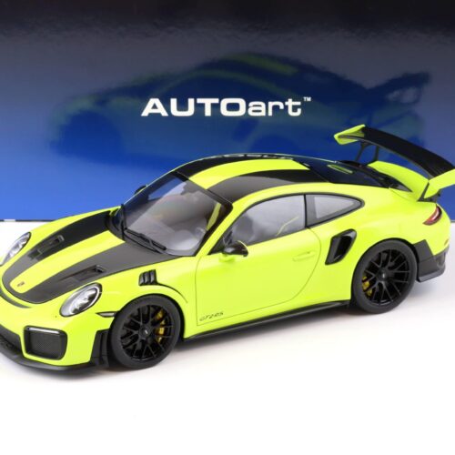 1:18 AUTOart Porsche 911 (991.2) GT2 RS 2017 Weissach Package acid green 78187
