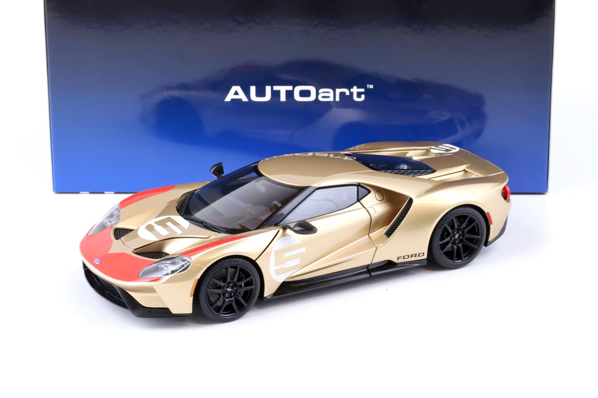 1:18 AUTOart Ford GT 2022 64 Heritage Edition Holman Moody gold red white 72928