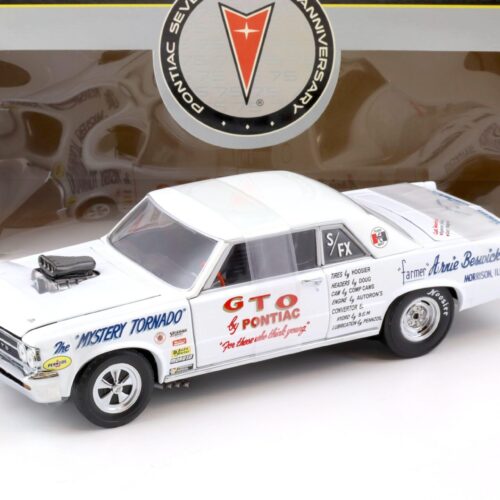 1:18 Sun Star 1964 Pontiac GTO Arnie Farmer BESWICK Mystery Tornado white