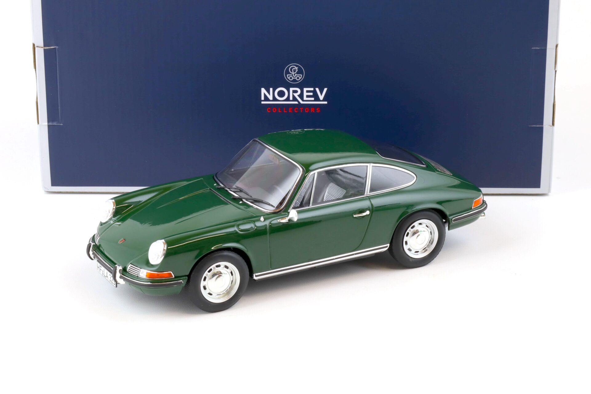 1:18 Norev Porsche 911 L Coupe 1968 irish green 187640