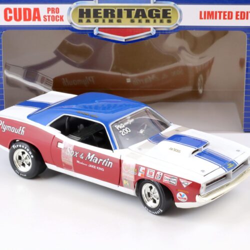 1:18 ERTL SOX & MARTIN 1970 Plymouth Cuda Pro Stock white/ blue/red