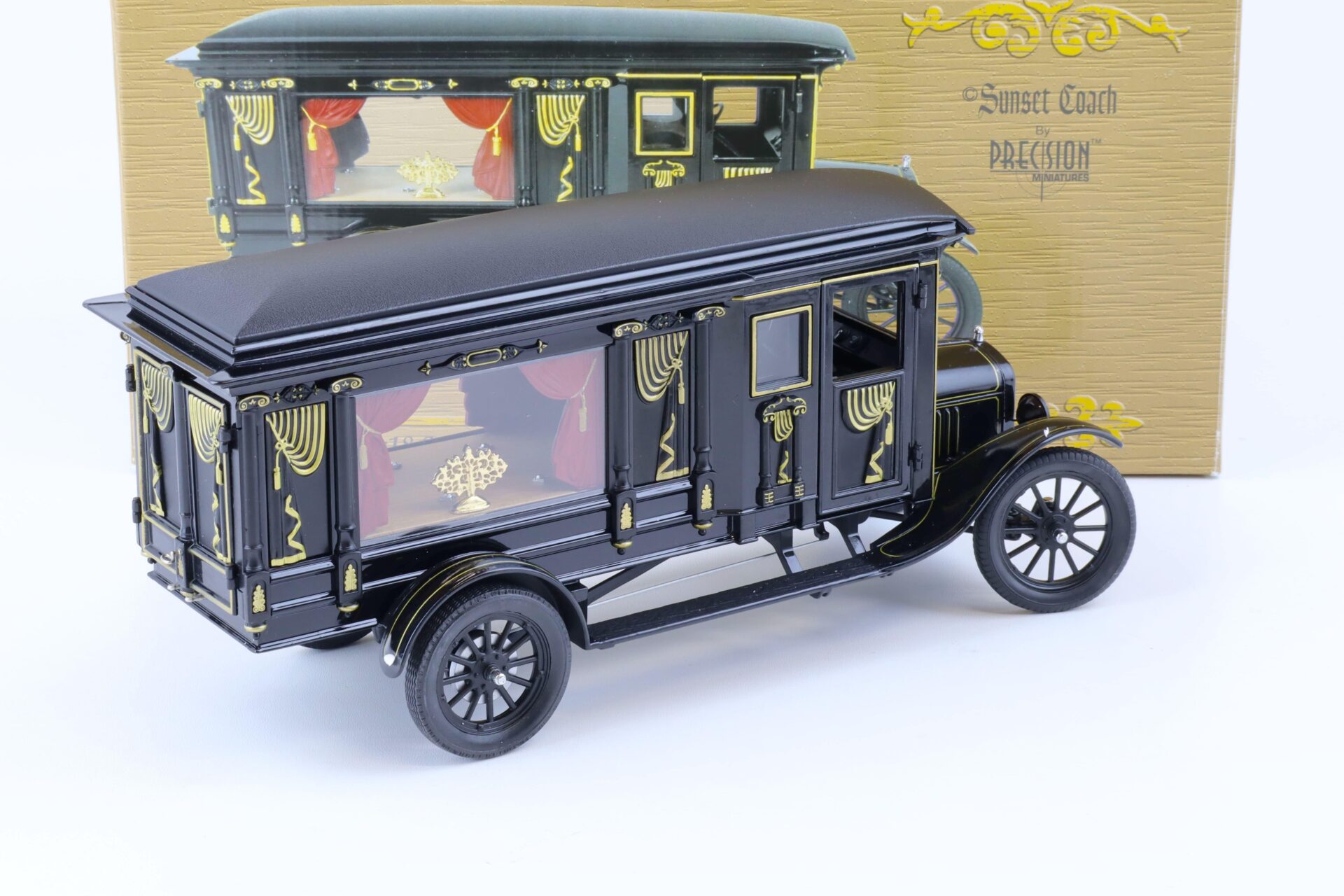 1:18 Precision Miniatures Sunset Coach 1921 Ford Model T Hearse black